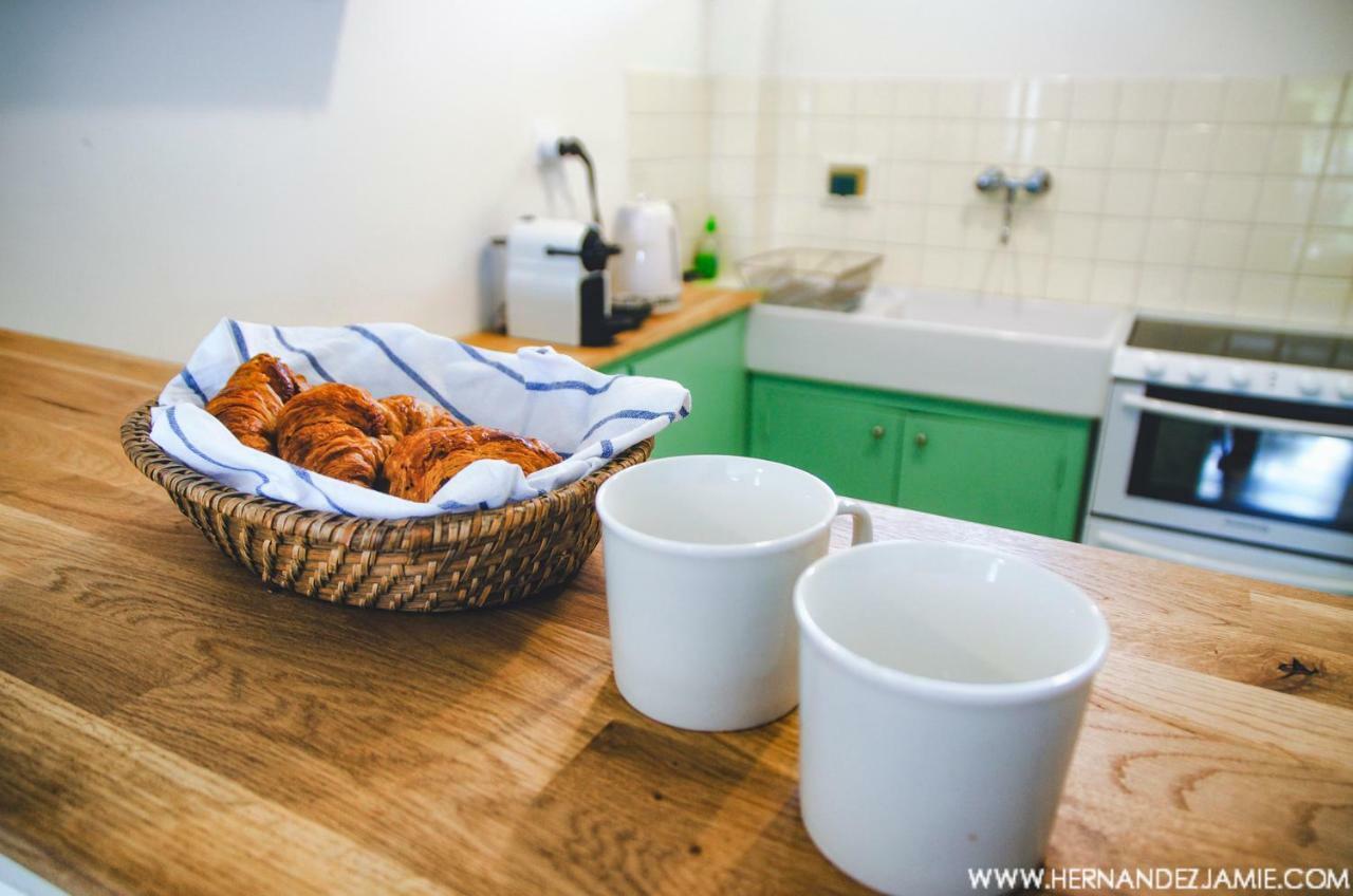 Mer & Relax - Parking - Wifi - Terrasse - Mer Saint-Cyr-sur-Mer Eksteriør billede